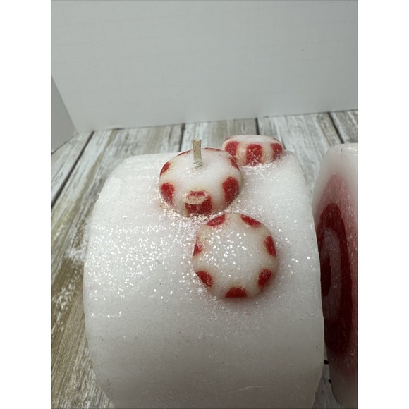 2Threshold Candle Figural Christmas Peppermint Candy Rolls Winter Glitter Dusted - Picture 6 of 12